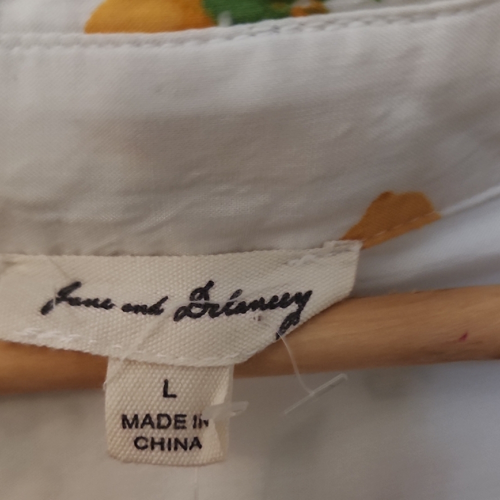 Lemon Print Button Down Shirt - Picture 2 of 6